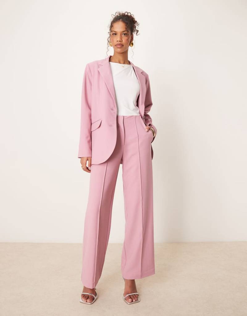 YAS - Elegante Hose in Lilas-Rosa mit hohem Bund und weitem Bein, Kombiteil YAS - Elegante Hose in Lilas-Rosa mit hohem Bund und weitem Bein, Kombiteil von YAS