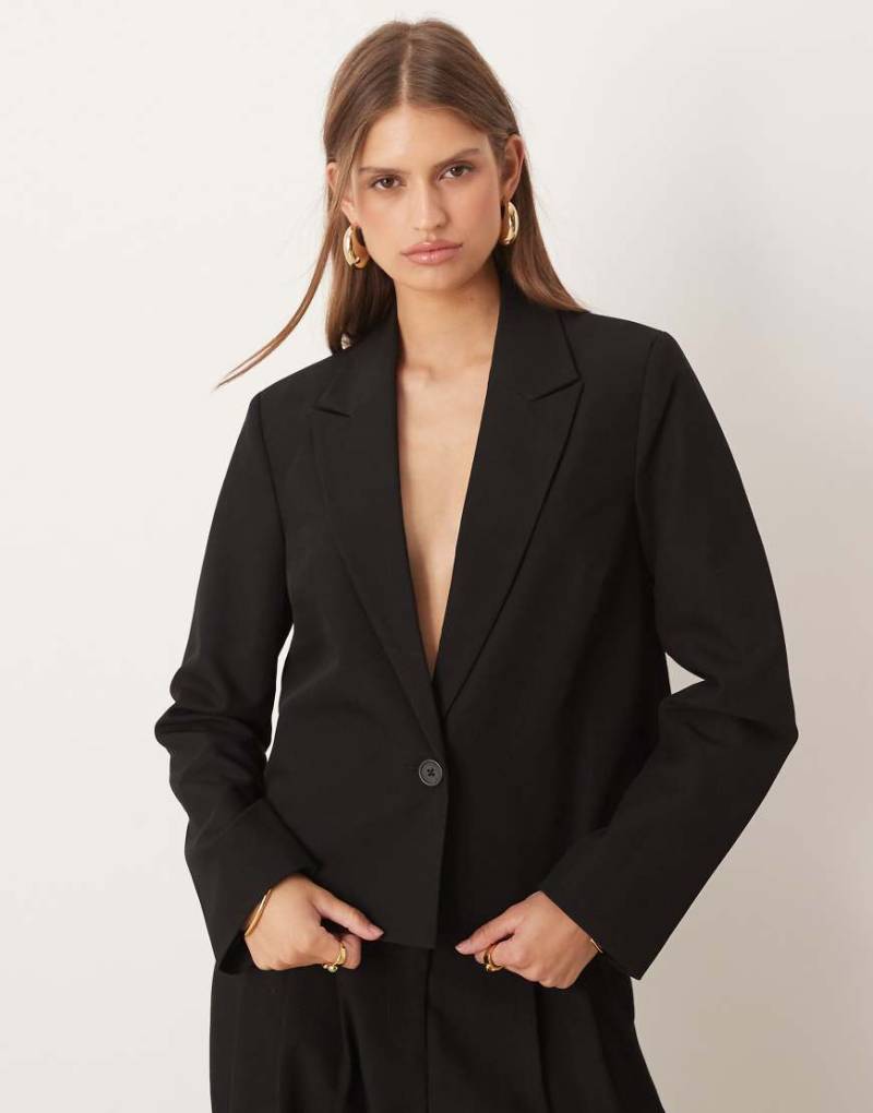 YAS - Eleganter kurzer Blazer in Schwarz, Kombiteil von YAS