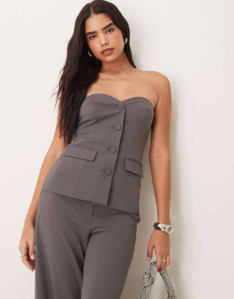 YAS - Elegantes trägerloses Oberteil in Gewitter-Grau, Kombiteil von YAS