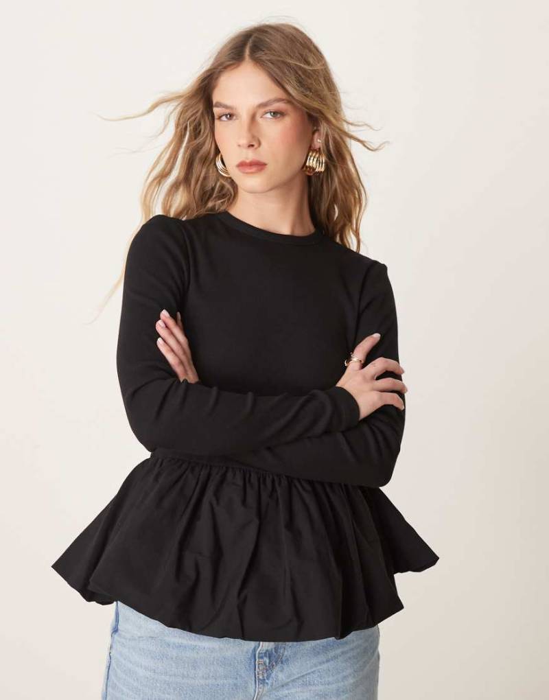 YAS - Langärmliges Oberteil in Schwarz mit Ballonsaum von YAS