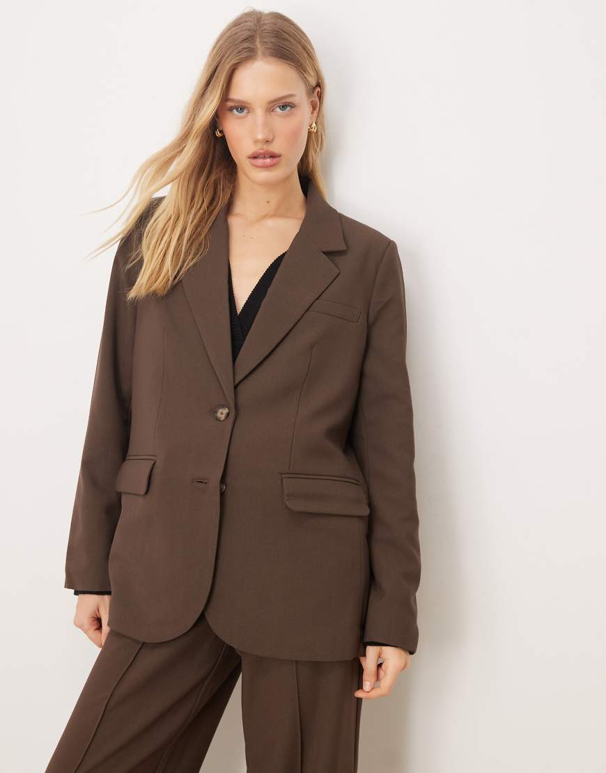 YAS - Oversize-Blazer in Schokobraun mit Schildpattknöpfen, Kombiteil-Brown von YAS