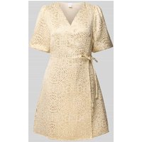 YAS Wickelkleid mit Puffärmeln Modell 'JACKY' in Gold, Größe 40 von YAS