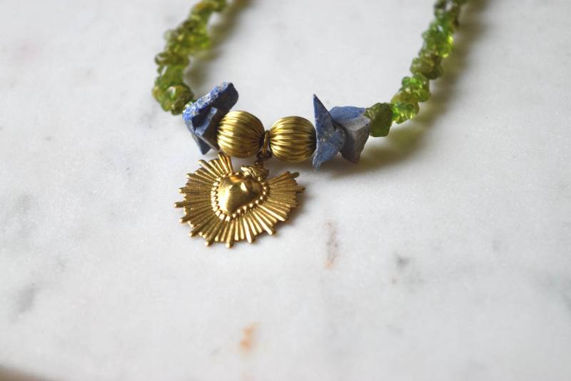 Holyheart1 Handfertige Kette | Sodalith-steine Peridot-steine Hypoallergen Holyheart1 Handfertige Kette | Sodalith-steine Peridot-steine Hypoallergen von YATORA