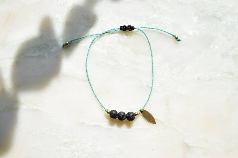 Sangay A20 Armband Mit Lava-steinen von YATORA