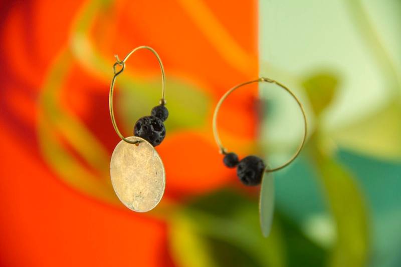 Sistema Solar Lava-steinen | Messing Ohrringe Kreolen Handgearbeitet Berlin von YATORA