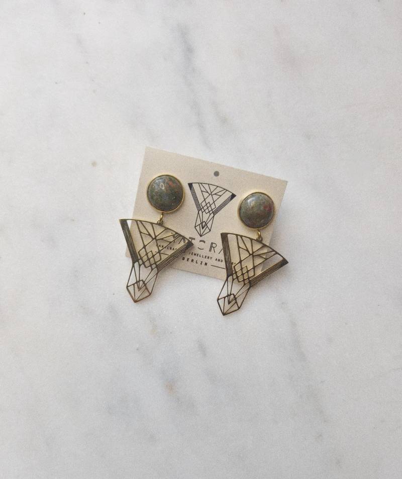 Yatora25.1 Ohrringe | Wasserfest Vergoldetes Metall Handgefertigt Einzigartiges Geschenk Hypoallergen Berlin von YATORA