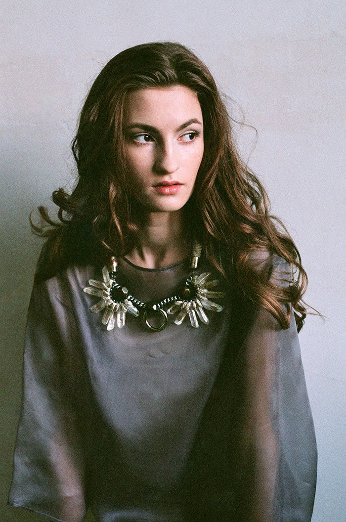 Crystal Avalanche Maxi Klar Quarz Statementkette. Statement-Schmuck. Seil-Kette. Kristalle. Roh-Tönen von YAYOIjewelry