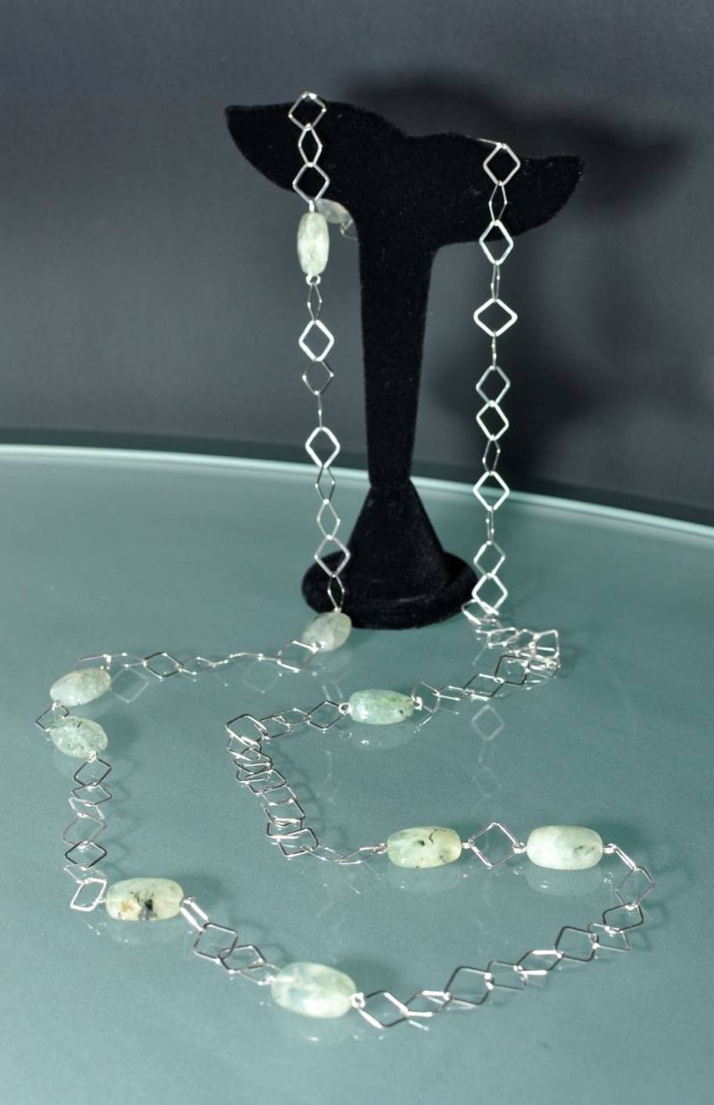 Grün Ist in Halskette | Nature Rocks Kollektion Turmalinquarz Sterlingsilber Grün Ist in Halskette | Nature Rocks Kollektion Turmalinquarz Sterlingsilber von YBrandCreations