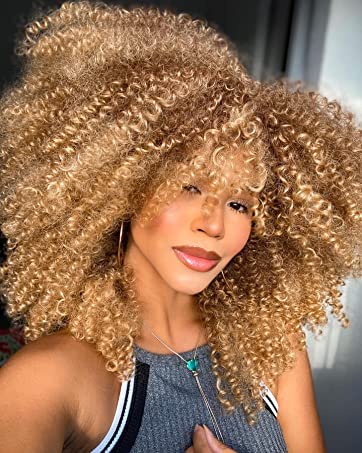 YEESHEDO Damen Kurze afro locken ombre blond braun perücken, Natürliche weiche flauschig Haar kinky lockige perücke mit pony für frauen, Afro locke perücke für party cosplay täglich (33/27#) von YEESHEDO
