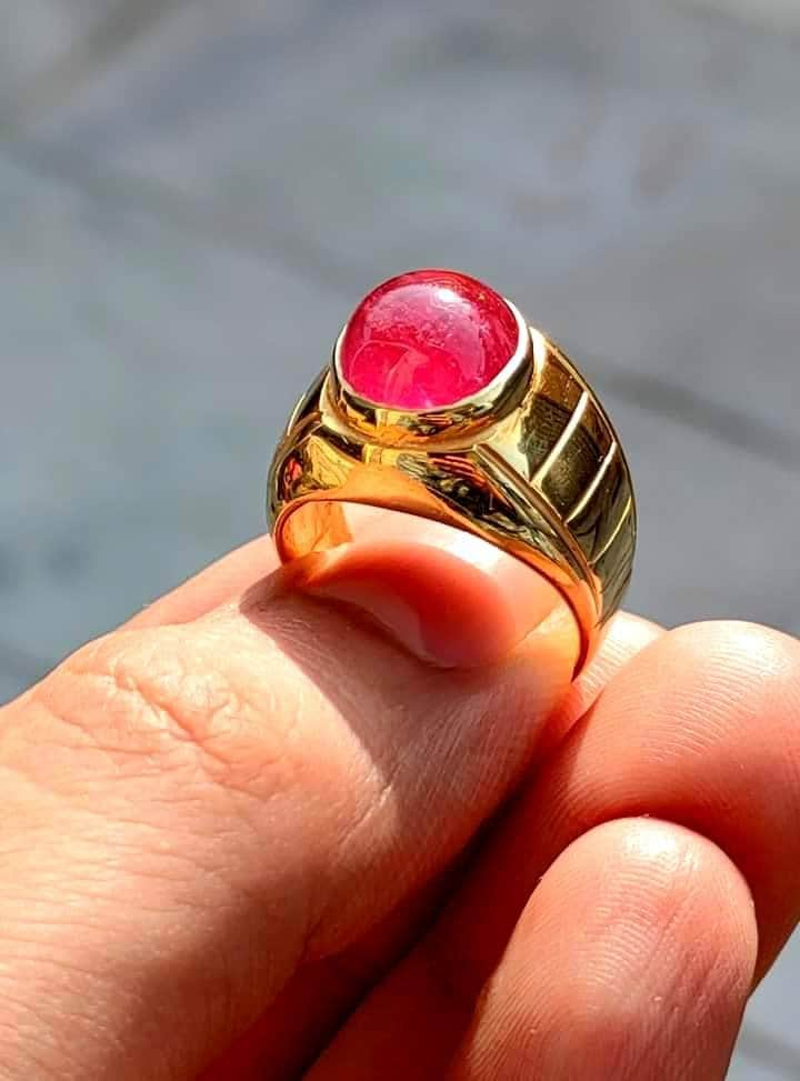 Der Natürliche Mosambik Red Ruby | Yaqoot Edelstein Aus Handgefertigtem 925 Sterling Silber | Vergoldet Ring Für Männer & Frauen von YGemznJewelry