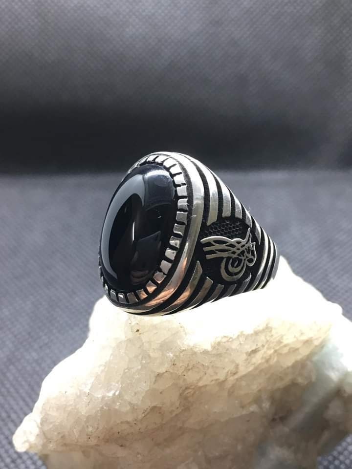 Der Prächtige Qualität Natürlicher Schwarzer Onyx Achat Ring, Aqeeq Akik Handgefertigter 925K Sterling Silber Ring Für Männer von YGemznJewelry