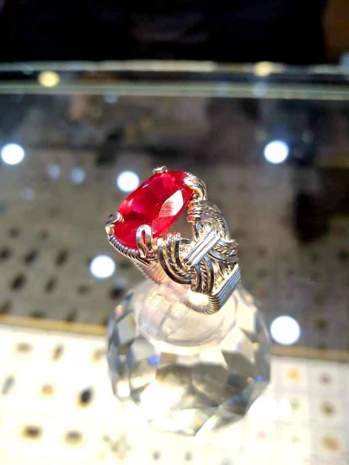 Wunderschöner Anari Yaqoot Ring, Rubin Handgefertigter 925K Sterling Silber Ring Für Männer & Frauen von YGemznJewelry