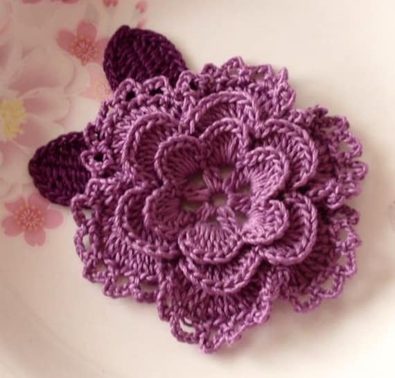 Häkelblume Mit Blättern in Yh-099-07 von YHcrochet