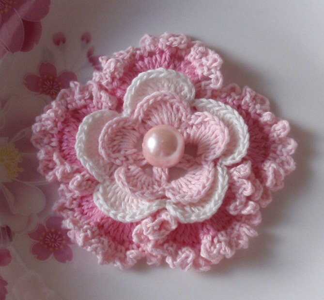 Häkelblume in 3 Zoll Puderrosa, Off White, Pink Yh - 076-02 Häkelblume in 3 Zoll Puderrosa, Off White, Pink Yh - 076-02 von YHcrochet