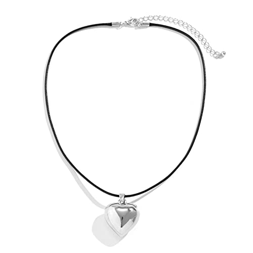YIZITU Silber Liebesform Halskette Frauen Temperament Nische Net Rotes Colarmbone Kette Koreanische Version Student Einfacher Schmuck Herzketten Für Frauen Mädchen von YIZITU
