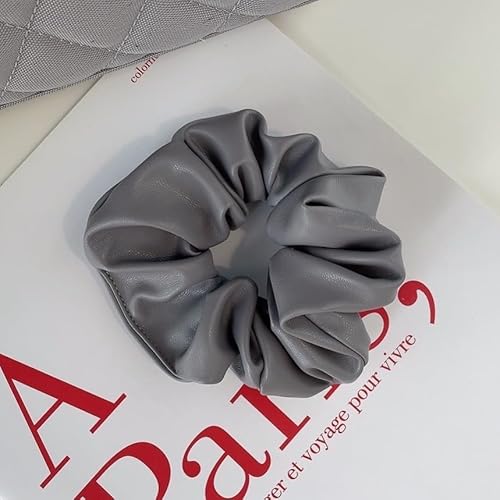 YKAFADE 3 Stücke Haargummi Scrunchie für Damen, Weich PU Leder klassische Elastische Haarbänder Pferdeschwanzhalter Haarschmuck Einfarbig Haare Ringe für Frauen Mädchen -grau von YKAFADE
