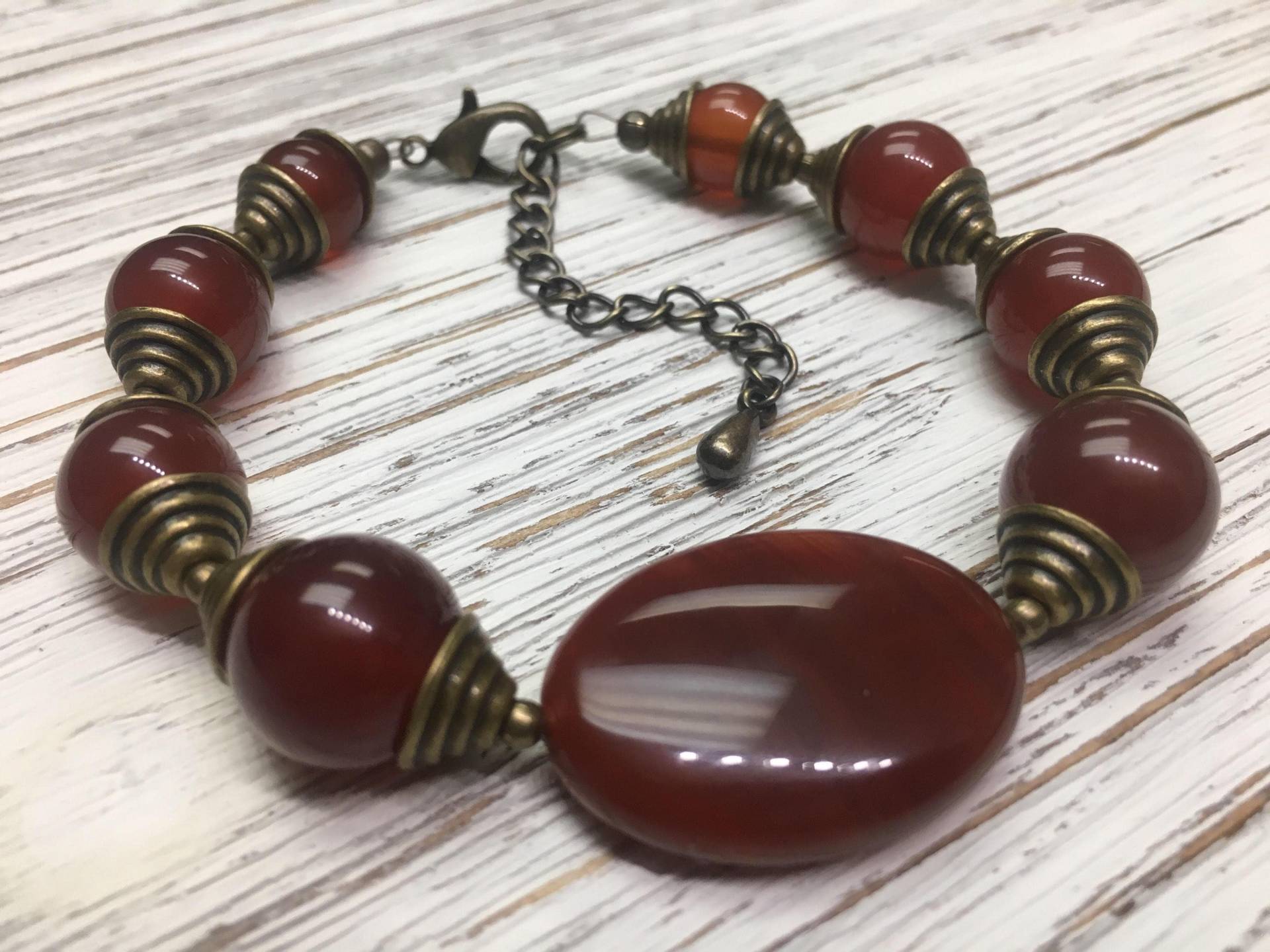 Karneol Edelstein Und Antike Bronze-Armband. Nickelfrei Armband. Perlen Geschenk Für Sie Karneol Edelstein Und Antike Bronze-Armband. Nickelfrei Armband. Perlen Geschenk Für Sie von YKartStudio