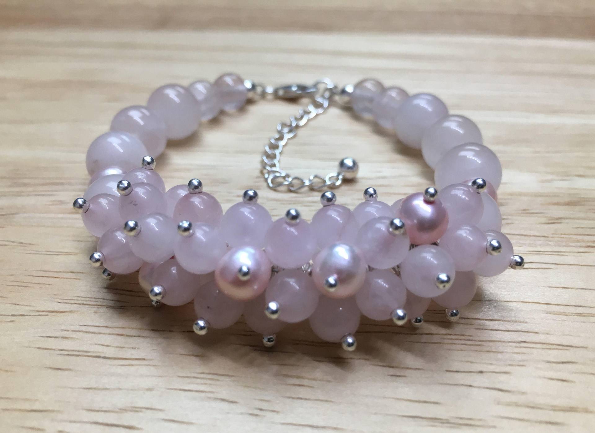 Rosenquarz Rosa Süßwasserperlen 925 Sterling Silber Perlen Armband. Rosa Quarz Perlenarmband. Geschenk Für Sie Rosenquarz Rosa Süßwasserperlen 925 Sterling Silber Perlen Armband. Rosa Quarz Perlenarmband. Geschenk Für Sie von YKartStudio