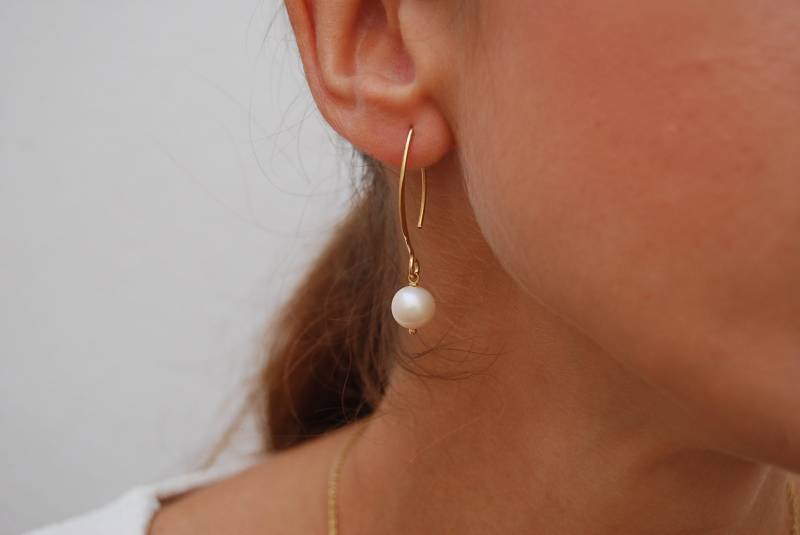 Perlenohrringe, Sterlingsilberohrringe, Zierliche Lange Ohrringe, Silberohrringe 925 von YNEDAJEWELS