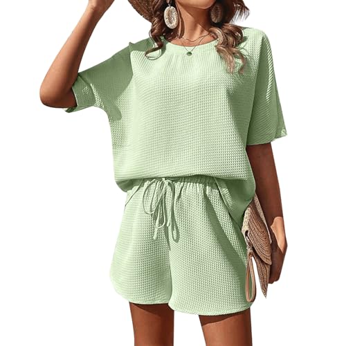 YOMORIO Damen Zweiteiler Elegant Outfits, Sommer Hosenanzug Tracksuit Kurzarm Rundhalsausschnitt 2 Teiler Set Crop Tank Top und Shorts Workout Jogginganzug Set Sport Anzug Hellgrün M von YOMORIO