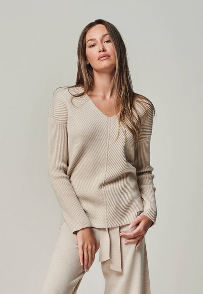 YOU LOOK PERFECT 100% Merino Rippen-Strickpullover mit V-Ausschnitt "Blossom" von YOU LOOK PERFECT