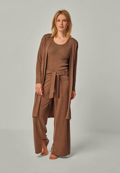 YOU LOOK PERFECT Merino Loungewear Set "Cardigan Blossom & Top Blossom & Hose Bailey" von YOU LOOK PERFECT