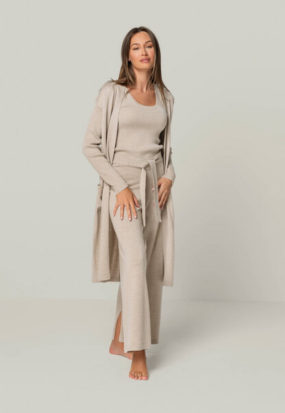 YOU LOOK PERFECT Merino Loungewear Set "Cardigan Blossom & Top Blossom & Hose Bailey" von YOU LOOK PERFECT