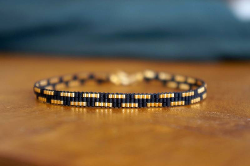 Perlenarmband Mit Gold Miyuki Perlen - Gewebtes Armband Feines Ibiza Stil Weefarm Band Goldperlen von YOURSarmcandy