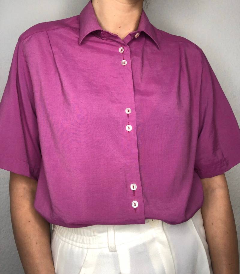 Schöne Vintage Bluse in Dunkles Pink Kurzärmelig Sommerlich von YOUandEL