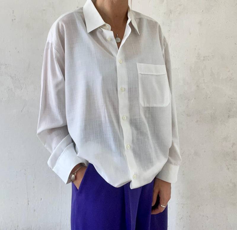 Schöne Weiße Vintage Bluse/Herrenhemd Leicht Durchsichtig 2000Er Jahre Oversized von YOUandEL