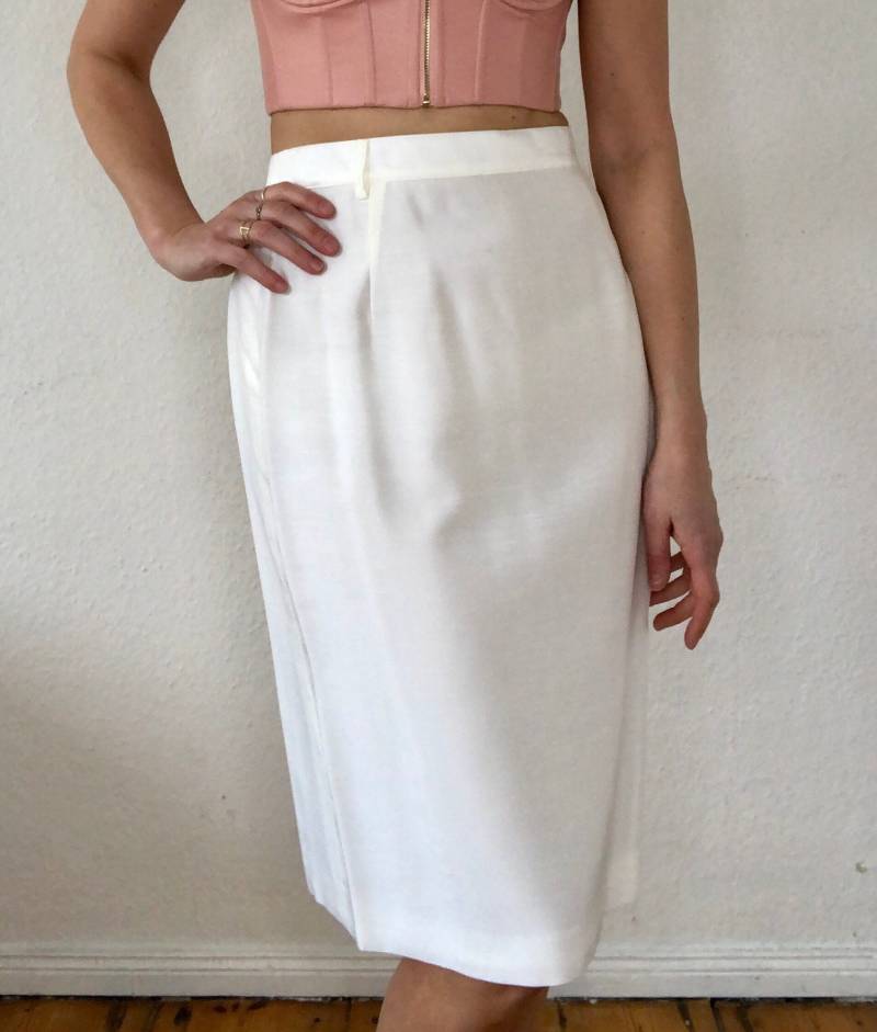 Schöner Vintage Midi Rock Von Prestige 70Er 80Er Jahre in Creme Weiß von YOUandEL