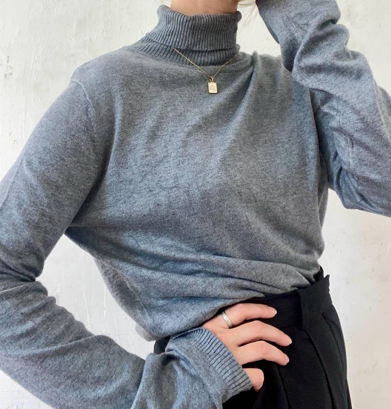 Schöner Vintage Rollkragen Pullover in Grau Neuwertig 2000Er Jahre von YOUandEL