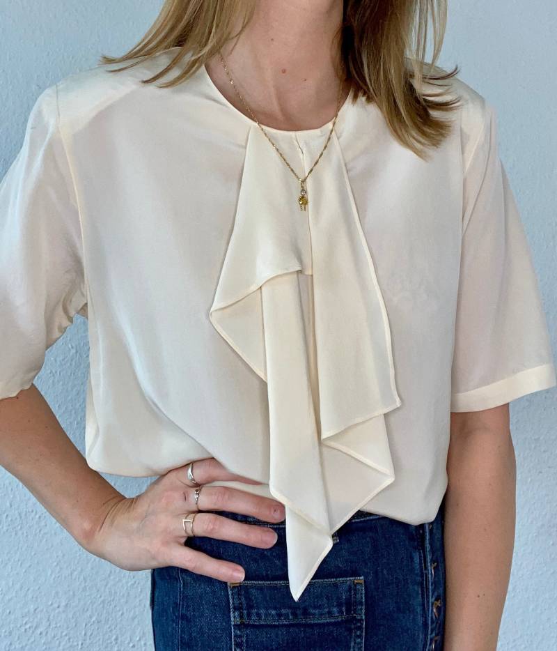 Schöner Vintage Seidenbluse in Cremeweiss 70Er 80Er Jahre von YOUandEL