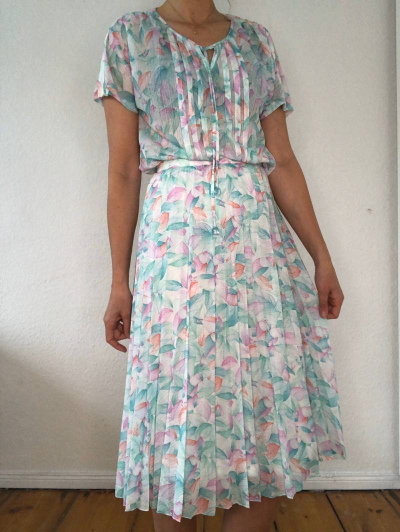 Schöner Vintage Zweiteiler Highwaist Rock Und Oberteil Pastellfarben Boho von YOUandEL