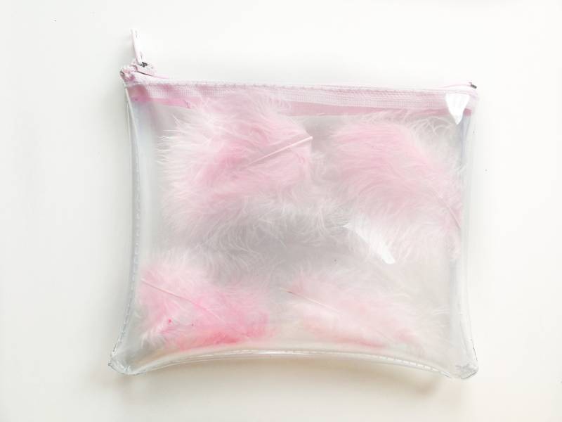 Klar Reißverschluss Make-Up Beutel Rosa Federn Glitter Kosmetiktasche Transparent Einzigartiges Geschenk Für Frau Makeuplover Premium von YPSILONBAGS