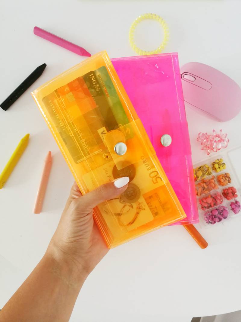 Neon Orange Vegan Geldbörse Cyber Techno Punk Stil, Münzhalter von YPSILONBAGS