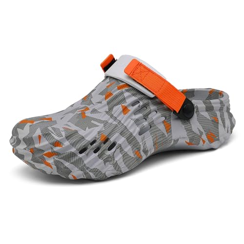 Herren Clogs Outdoor Beach Slip On Sandalen Bequeme Leichte Schuhe Atmungsaktive Sport Hausschuhe für Hinterhof Krankenhaus Supermarkt Küche Orange 45 Herren Clogs Outdoor Beach Slip On Sandalen Bequeme Leichte Schuhe Atmungsaktive Sport Hausschuhe für Hinterhof Krankenhaus Supermarkt Küche Orange 45 von YUKTOPA