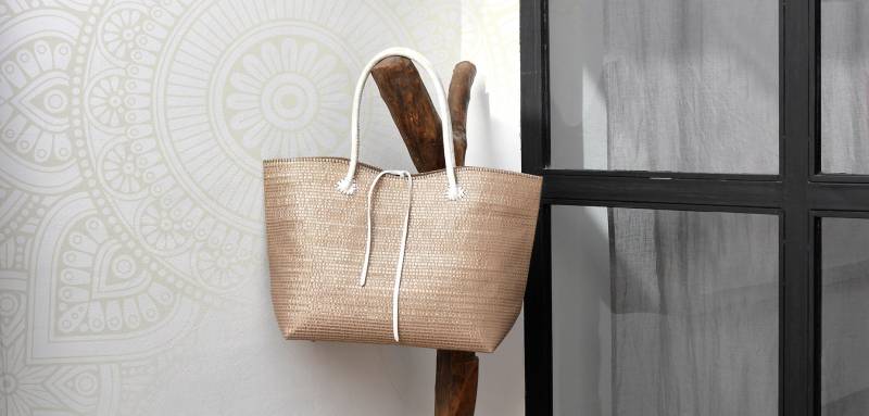 Valerie Einkaufstasche/strandtasche Mystic Gold | Alcantara Seide von YVESHamburg