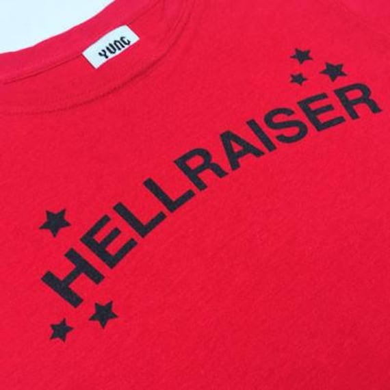 Hellraiser T-Shirt - Alle Proceeds Dontated An Die Loveland Foundation Hellraiser T-Shirt - Alle Proceeds Dontated An Die Loveland Foundation von YVNGPEARL