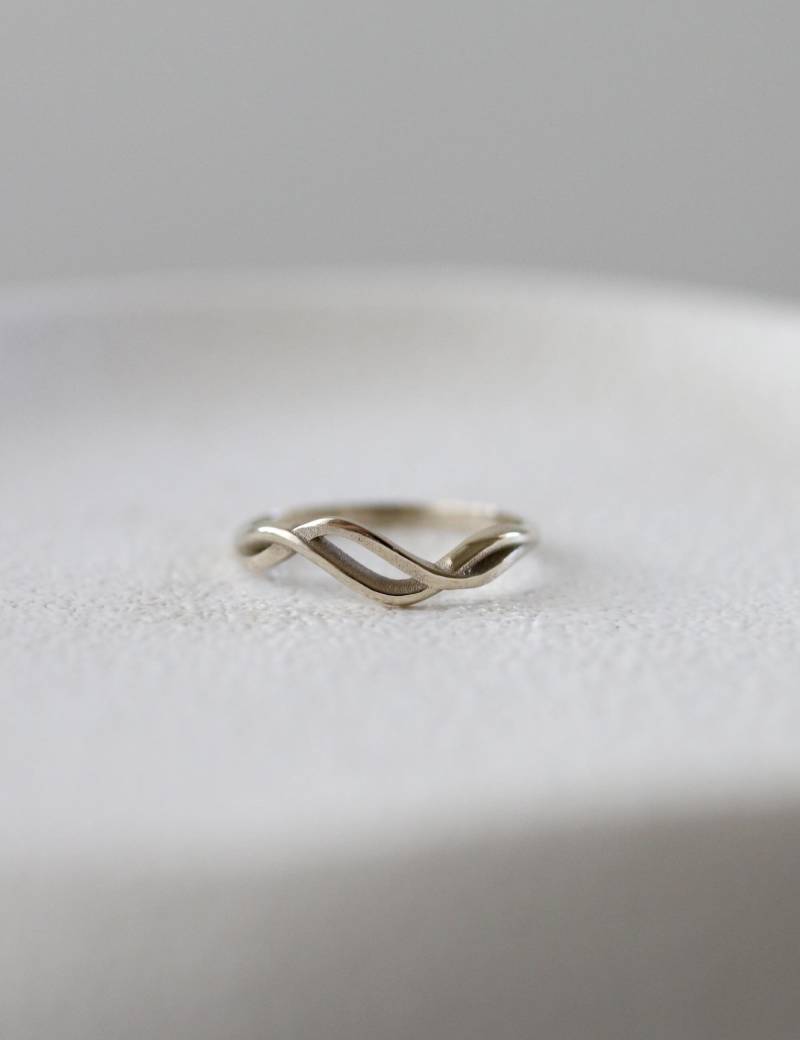 14K Solid Gold Doppelwelle Ring, Twisty Weißgoldring von YajewelryShop