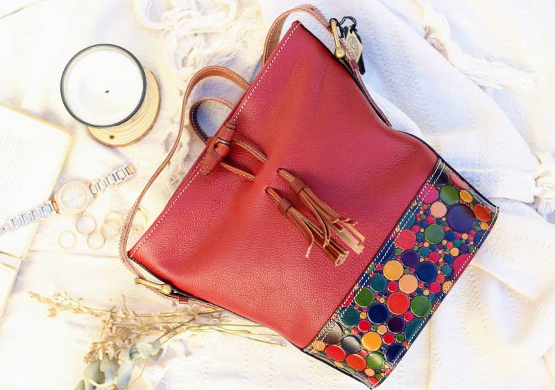 Leder-Eimer-Tasche, Handgemachte Leder-Geldbörse, Reißverschluss-Handtasche, Einzigartige Personalisierte Tasche, Leder-Geldbörse Frau, Echte von Yamilaleathergoods