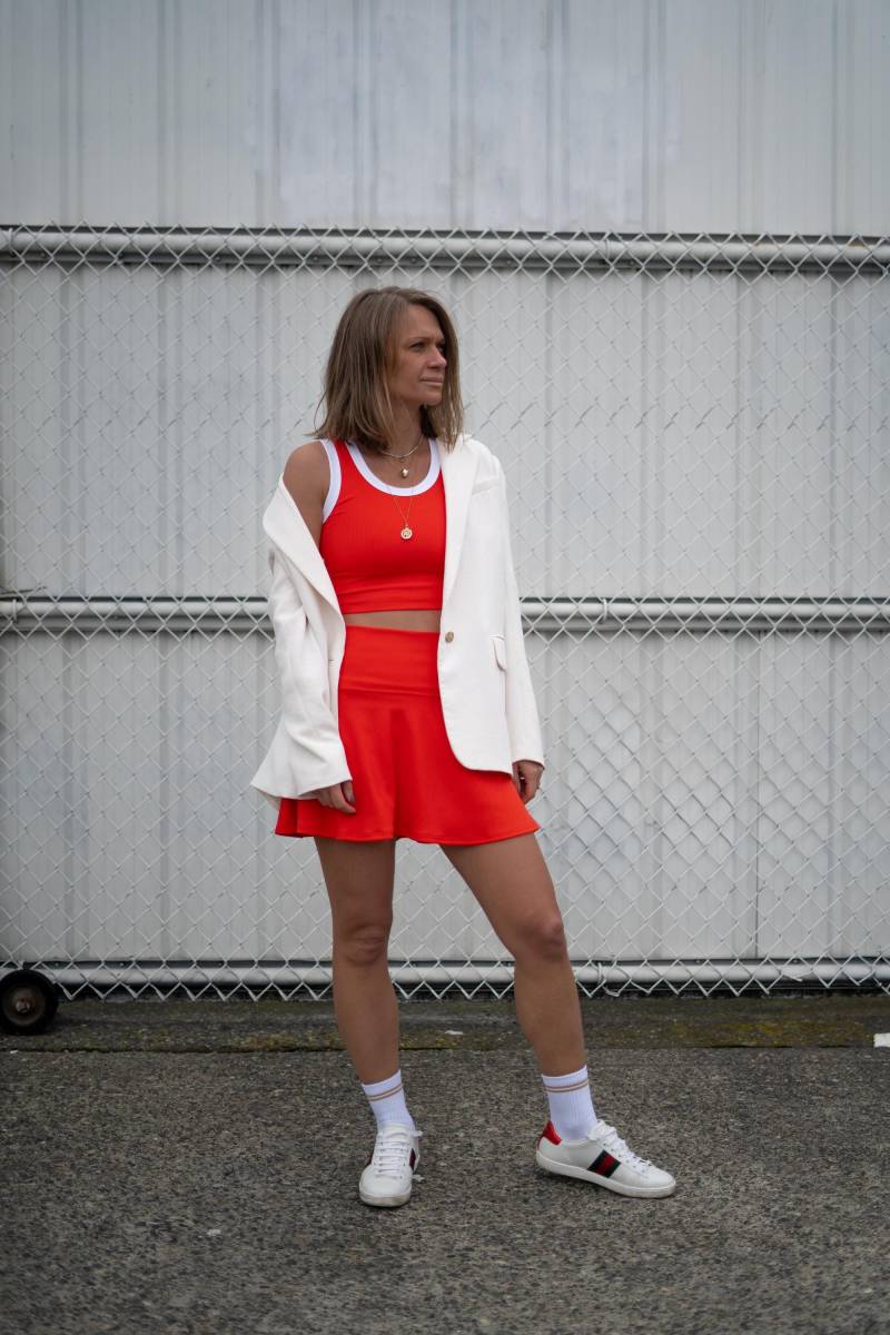 Tennis Pickleball Active Wear Crop Top - Hergestellt in Kanada Recycelte Materialien von YamoguApparel