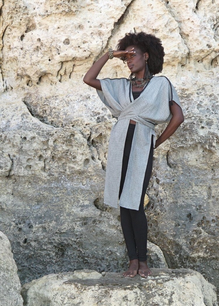 Wickeltop~Wickelweste~Kimono~strickmuster, Musselin, Top, Grau~Hippie Robe~Asymmetrisch~Erdig, Alternative, Kleidung~Goa, Psy Trance~Festival~Boho von YamunaArt