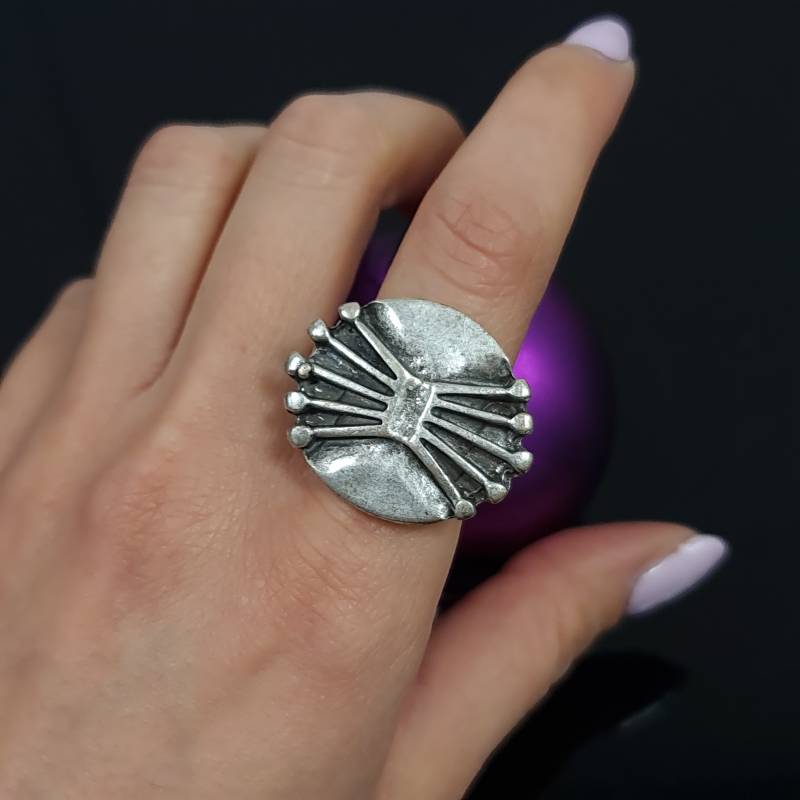 Runder Silberring, Hippie-Ring, Verstellbarer Ring, Boho-Ring, Qualität Ausgefallener Messingring, Gestreifter Weihnachtsgeschenk von YanardagJewelryShop