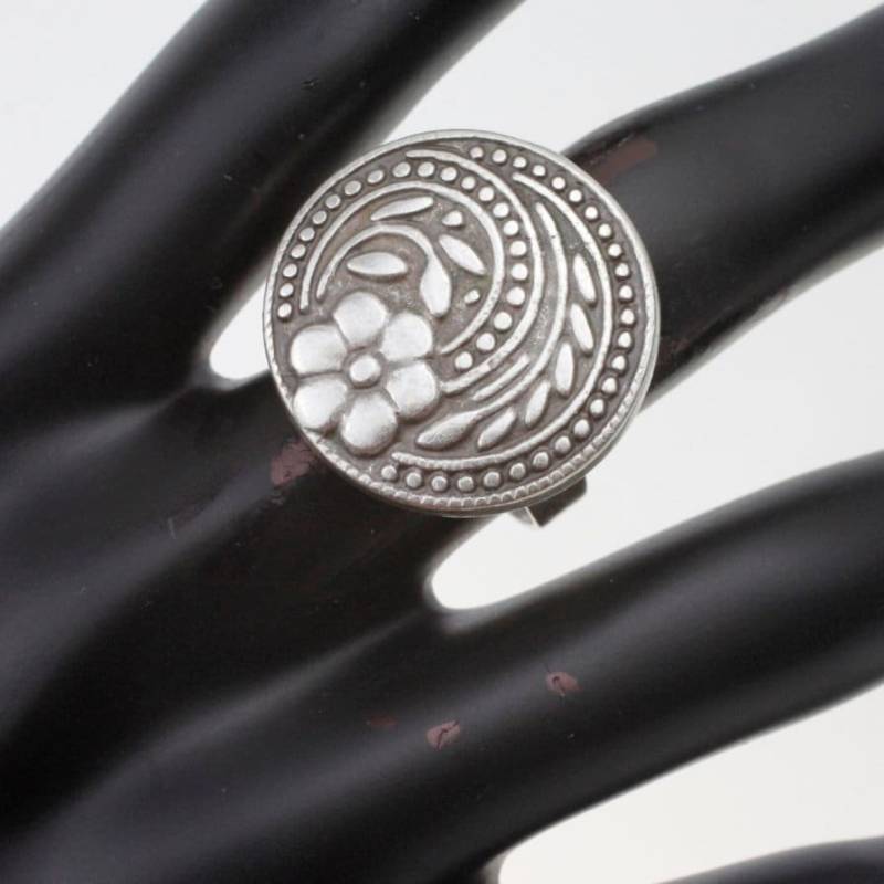 Silber Blumen Ring, Frühling Statement Hippie Boho Verstellbarer Schmuck, Weihnachtsgeschenk von YanardagJewelryShop