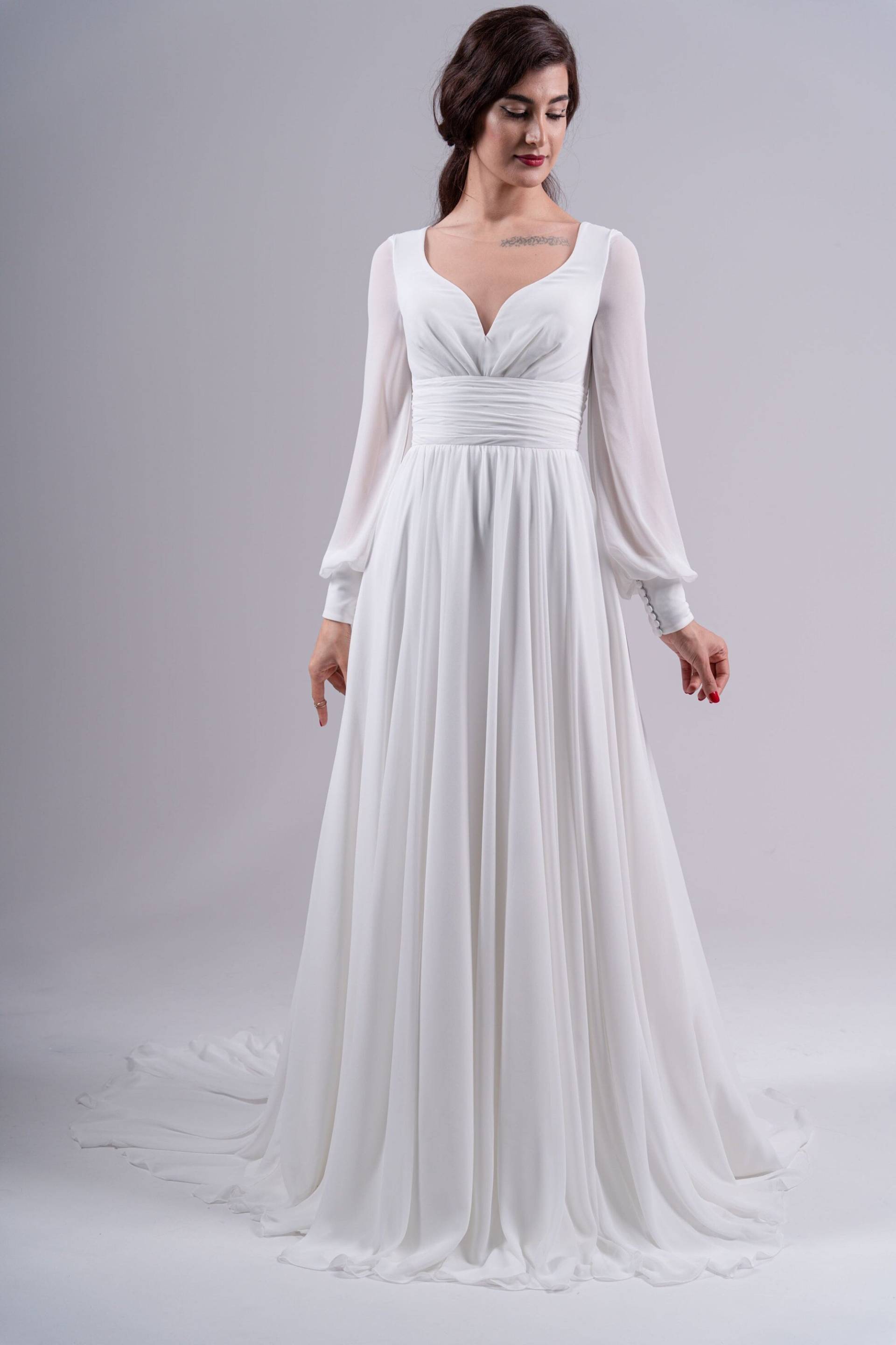 Chiffon Brautkleid|Hochzeitskleid Mit Langen Ärmeln|Kirche Brautkleid|Krepp Kleid|Schulterfreies Kleid |Perlenknöpfe|Elegantes von YanelShop