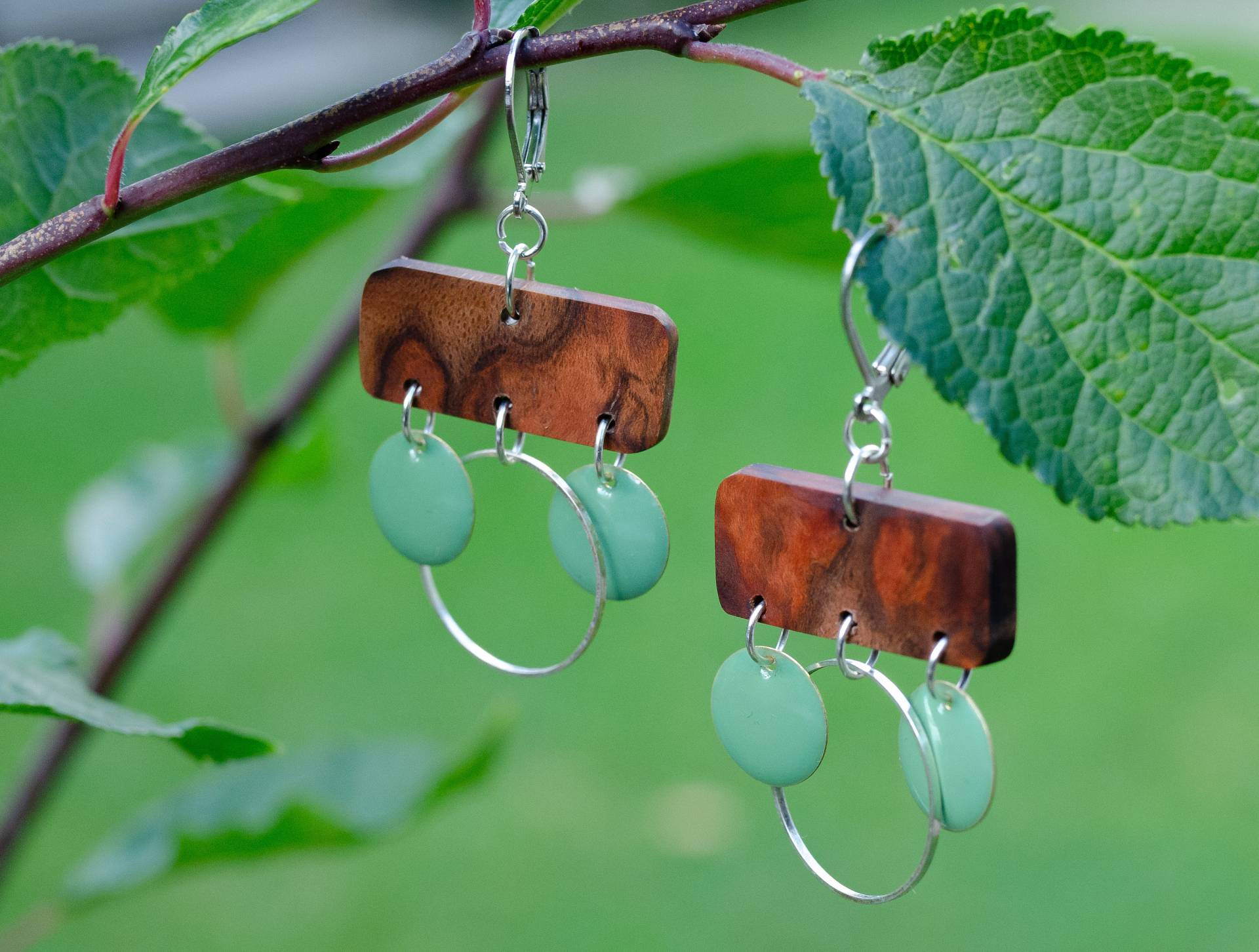 Außergewöhnliche Holzohrringe Aus Buchen-Baumperlenholz | Naturschmuck Hängend Außergewöhnliche Holzohrringe Aus Buchen-Baumperlenholz | Naturschmuck Hängend von YarikenDesign