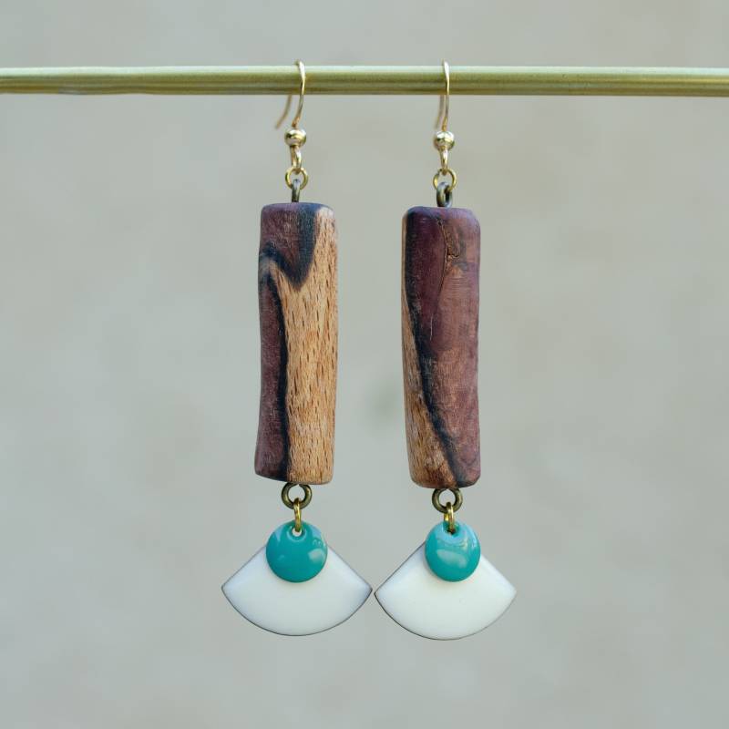 Schmale Holzohrringe Aus Baumperlenholz | Natur Ohrringe Holz Ohrschmuck Hängend Schmale Holzohrringe Aus Baumperlenholz | Natur Ohrringe Holz Ohrschmuck Hängend von YarikenDesign
