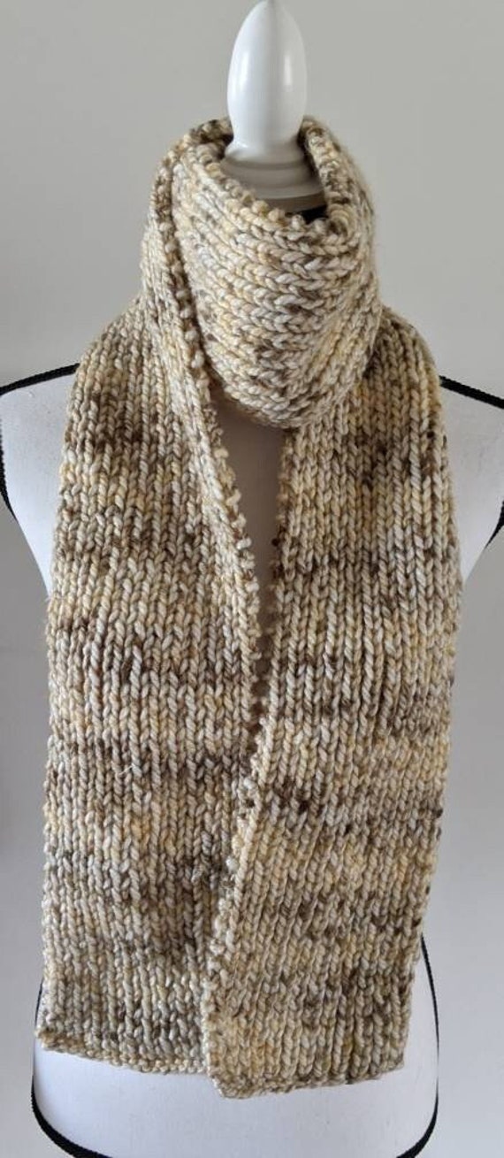 Neuer Handgemachter Gestrickter Schal - Almond Serenity Chunky 15 X 200 | Passende Mütze Ebenfalls Erhältlich Neuer Handgemachter Gestrickter Schal - Almond Serenity Chunky 15 X 200 | Passende Mütze Ebenfalls Erhältlich von YarnItAnyWay