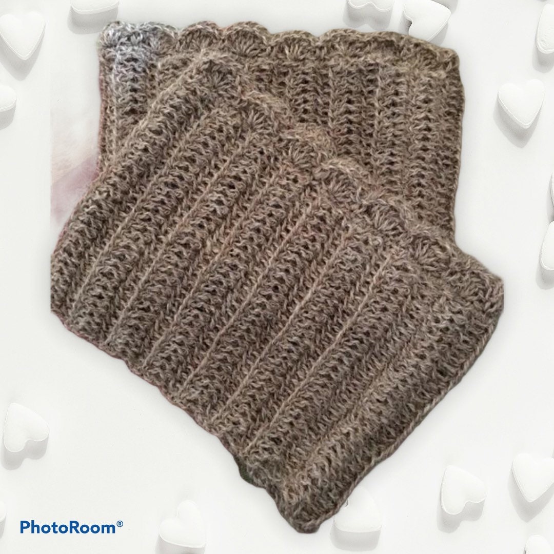 Alpaka Boot Manschetten, Natürliches Beige, Topper, Hand Gehäkelte Manschette, Beinwärmer, Geschenk Für Sie, Winter Tragen von YarnShackLlamasOhio